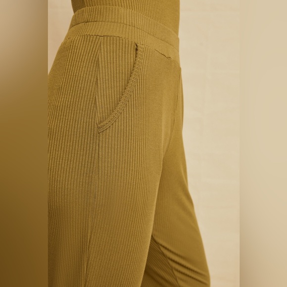 Amour Vert Skylar Paris Rib Jogger Matcha XXS - Picture 4 of 8